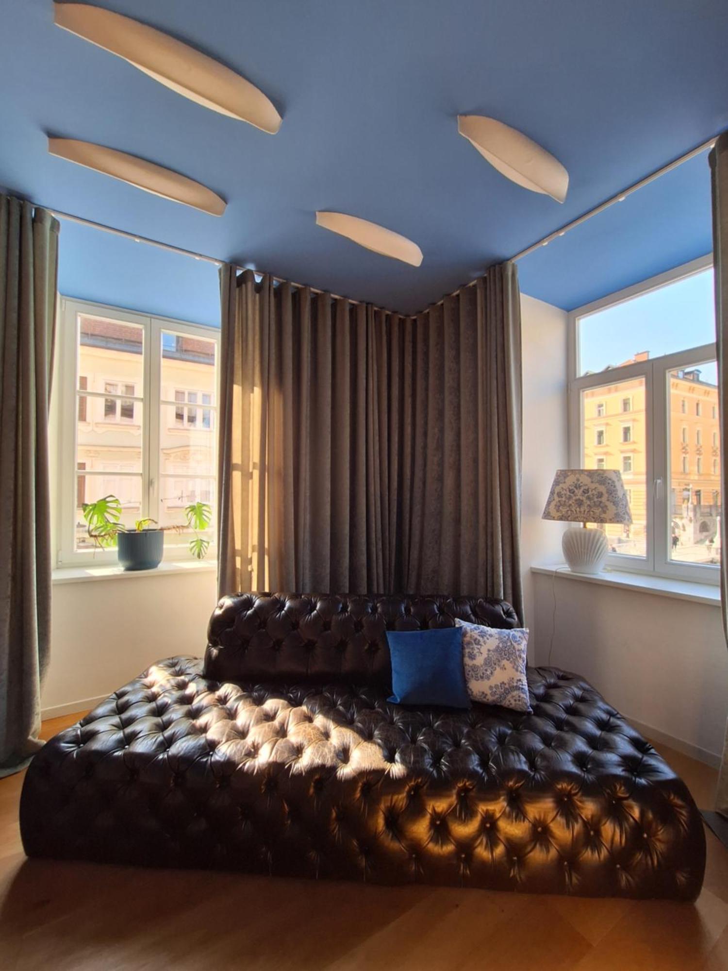 Tromostovje Apartments 류블랴나 외부 사진