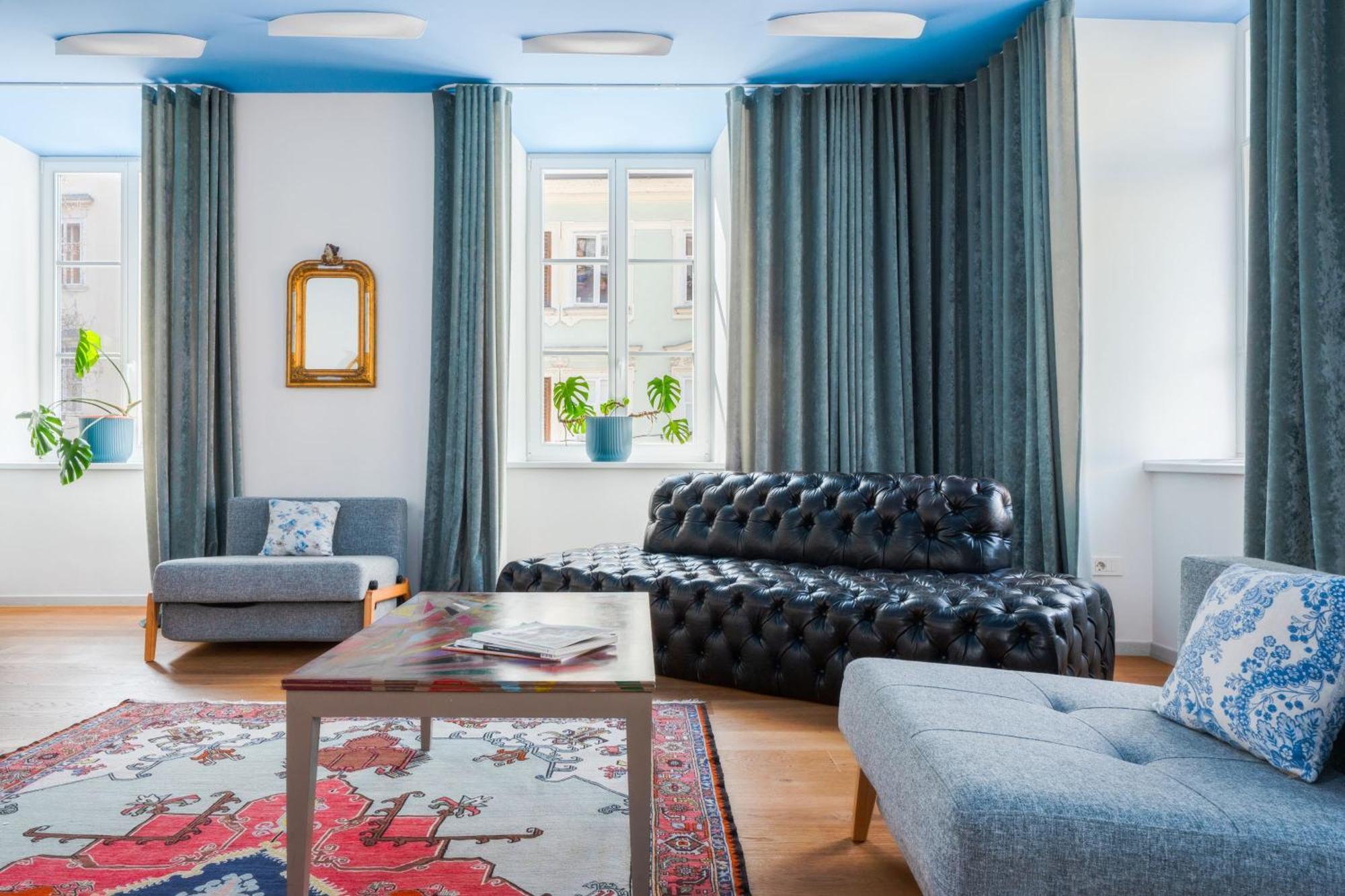 Tromostovje Apartments 류블랴나 외부 사진