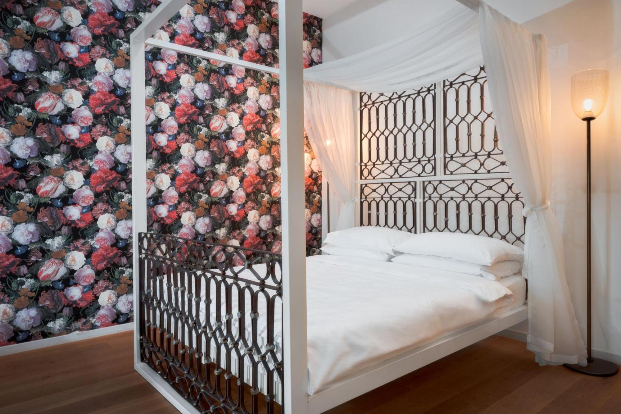 Tromostovje Apartments 류블랴나 외부 사진