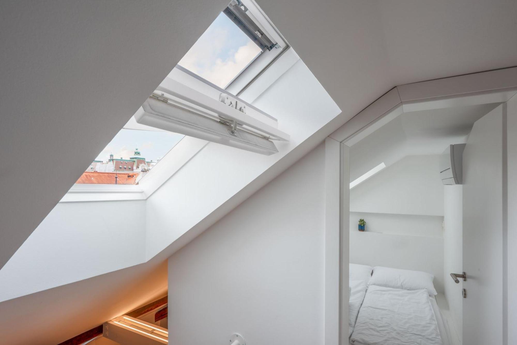 Tromostovje Apartments 류블랴나 외부 사진