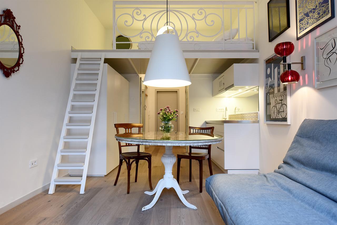 Tromostovje Apartments 류블랴나 외부 사진